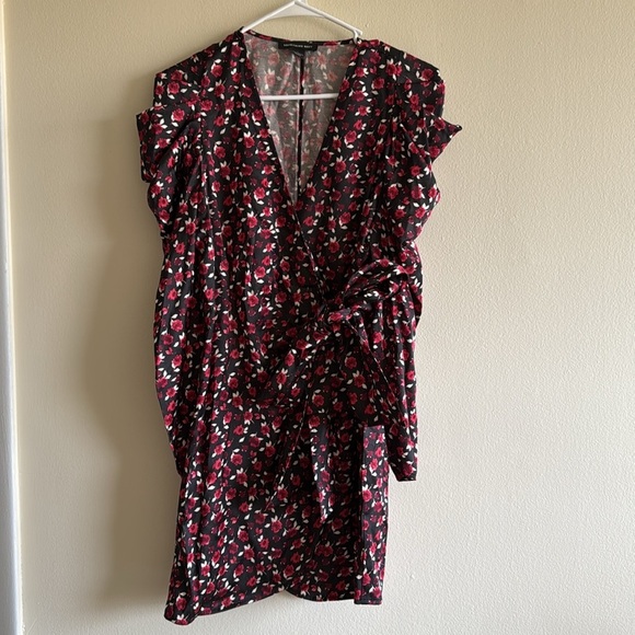 Something Navy Revolve Floral Red Ruched Long Sleeve Wrap Mini Dress - Picture 4 of 10